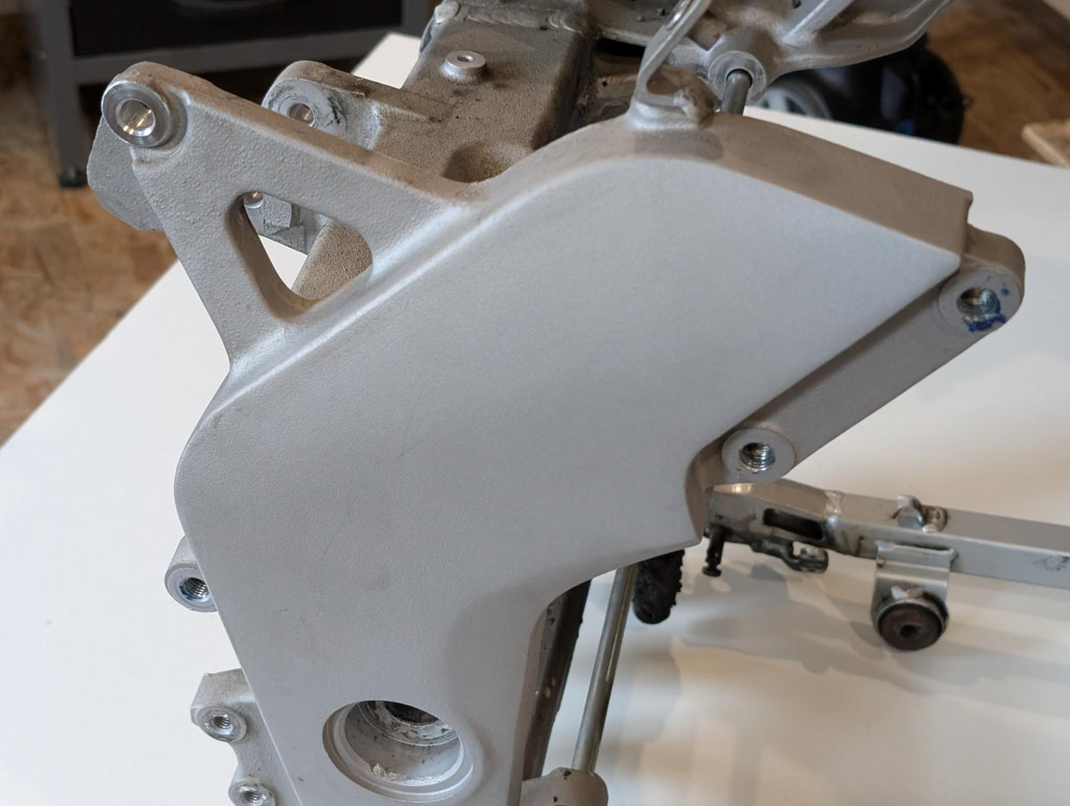 Yamaha GTS1000A 4BH Hauptrahmen Omega Chassis 4BH-21110-00 mit Zulassungsbescheinigung Teil I und II gebraucht