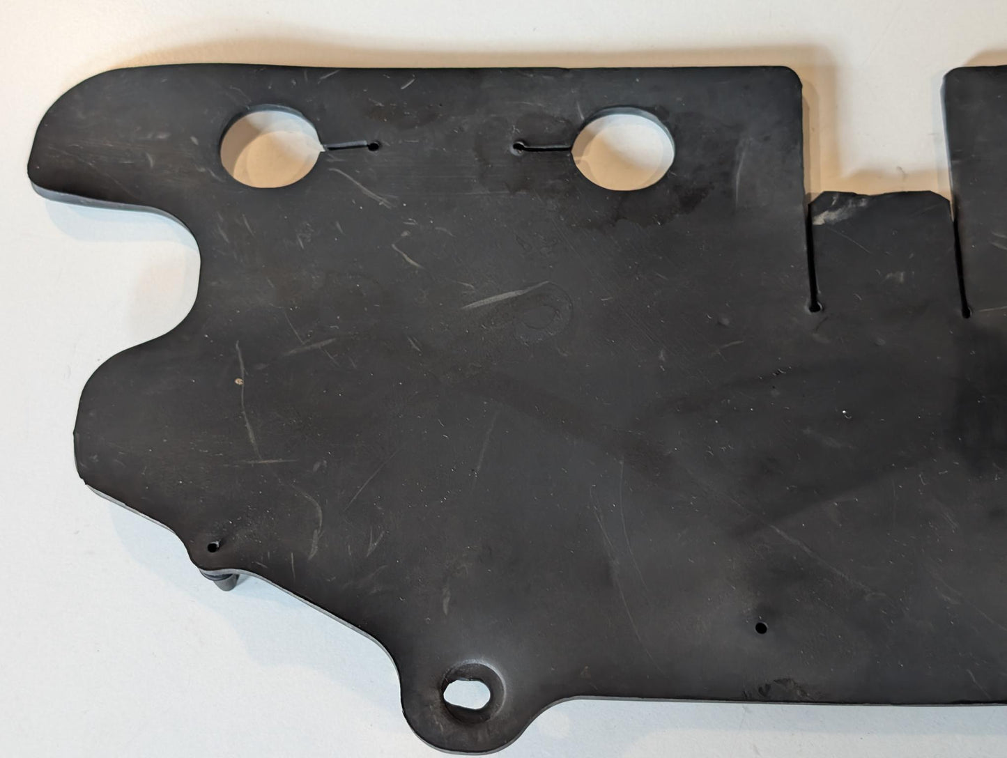 Yamaha GTS1000A 4BH Motorschutz Gummiplatte 4BH-28341-00 gebraucht