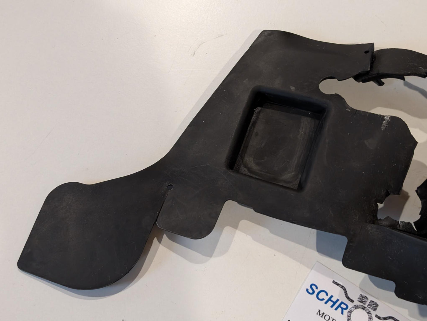 Yamaha GTS1000A 4BH Platte Schutzgummi Abdeckung rechts 4BH-28397-00 gebraucht