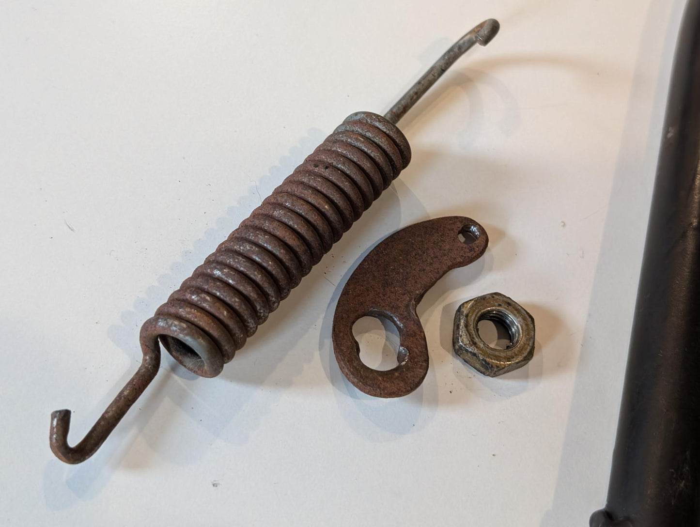 Yamaha DT175MX 2K4 Seitenständer inkl. Schraube, Mutter, einer Feder, Federblech, gebraucht