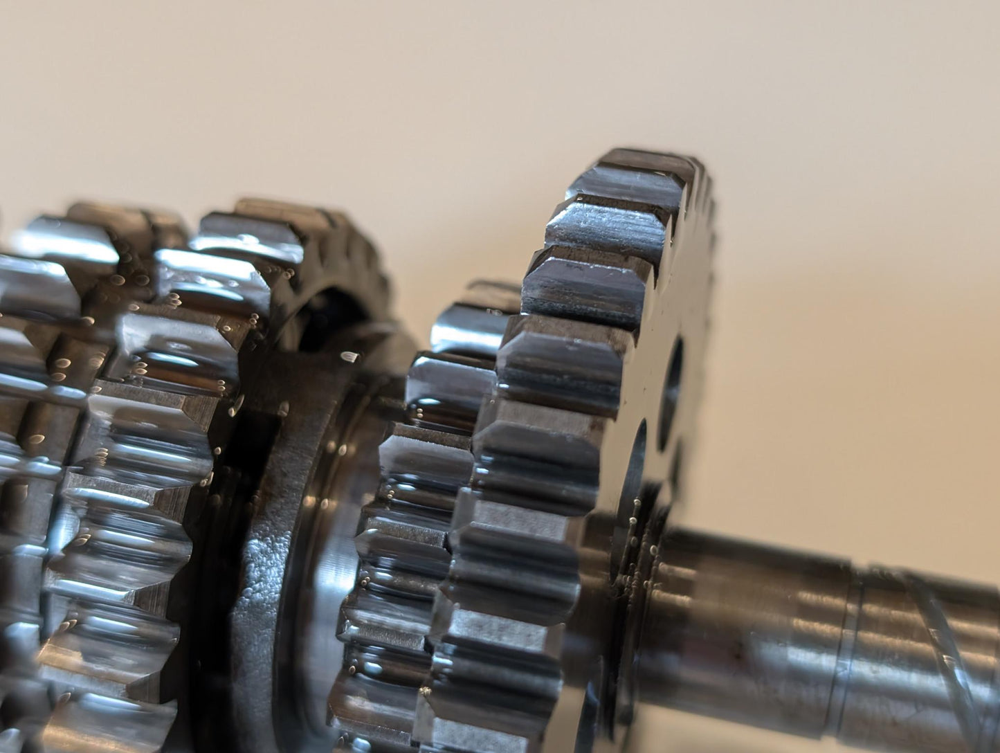 Yamaha DT175MX 2K4 Getriebeausgangswelle Ritzelmutter, gebraucht