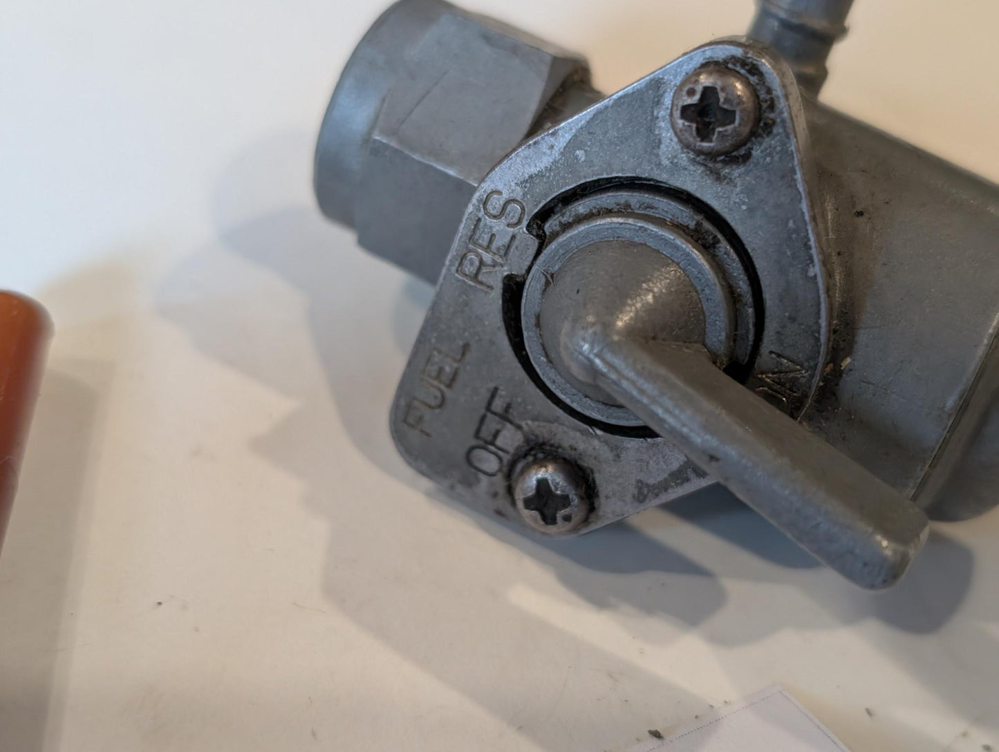 Yamaha DT175MX 2K4 Benzinhahn Kraftstoffhahn, gebraucht