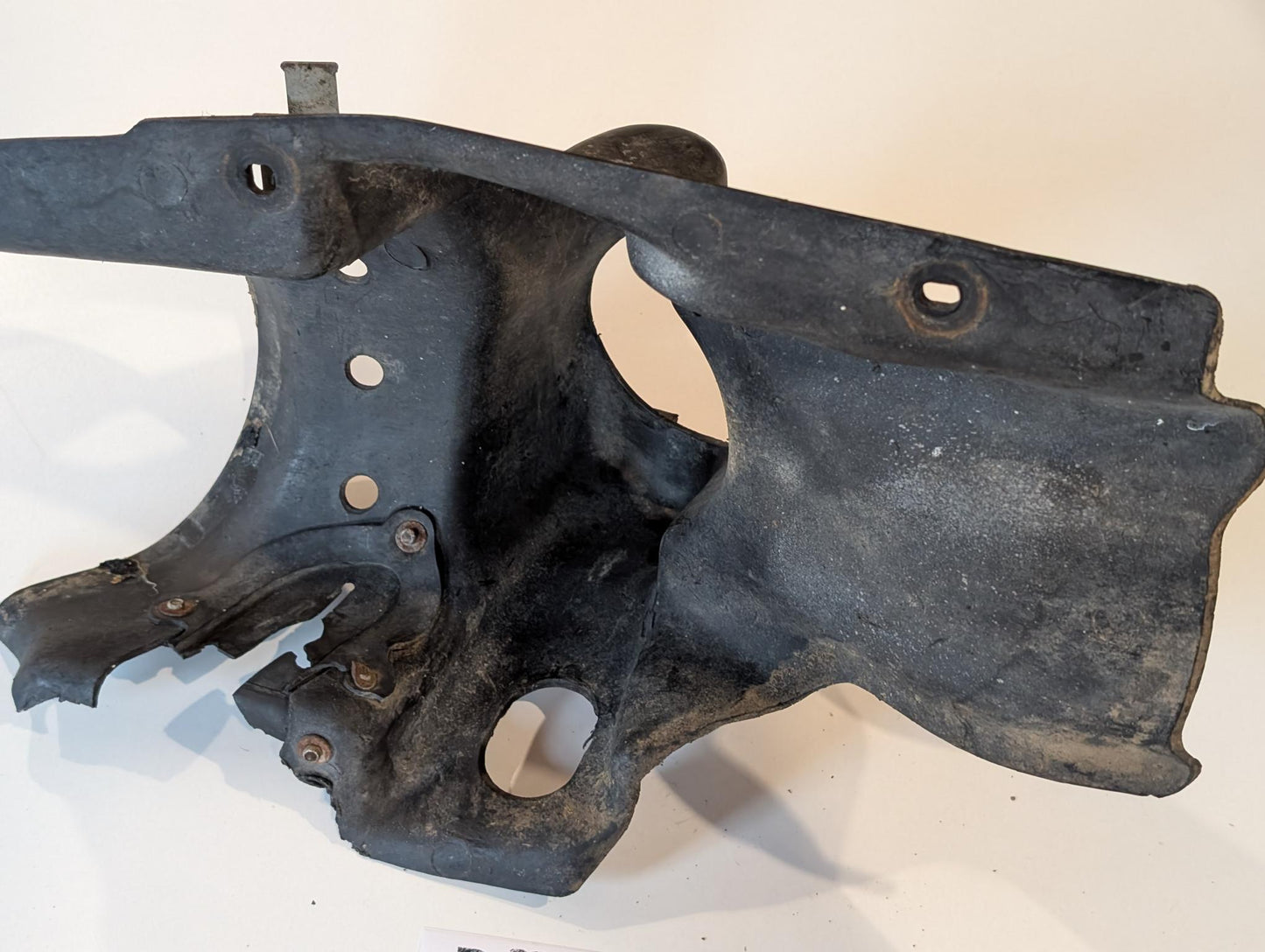 Yamaha DT175MX 2K4 Spritzschutz Schlammschutz Schwinge Federbein Konsole, gebraucht