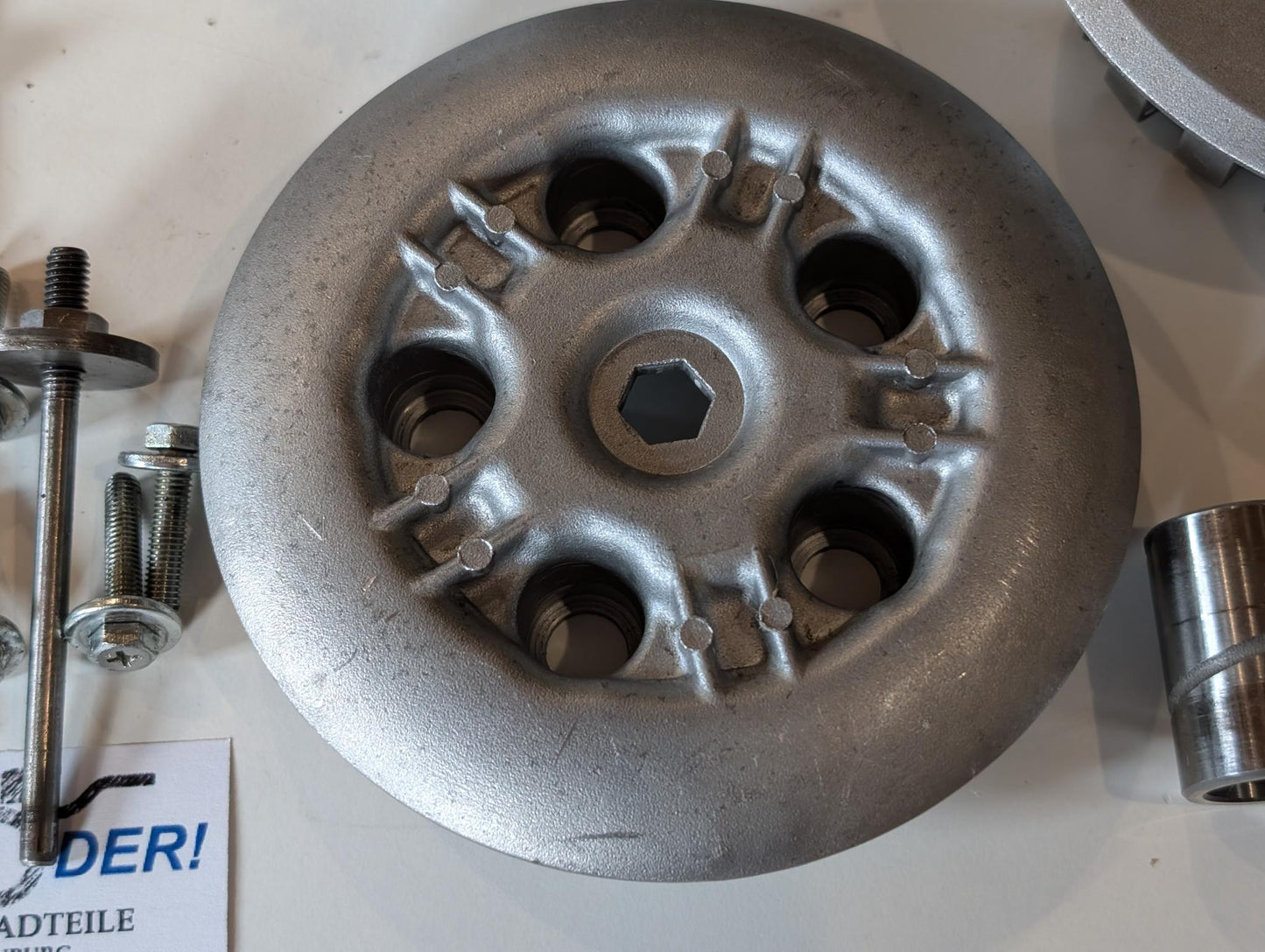 Yamaha DT175MX 2K4 Kupplungskorb Primärantrieb Druckplatte Kupplung, gebraucht