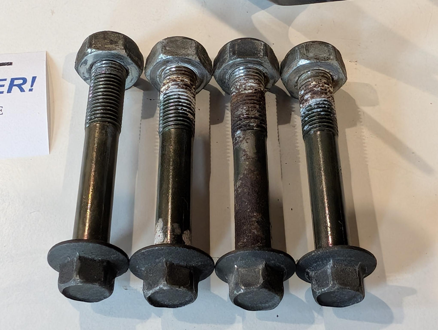 Yamaha XT600E 3TB 3UW Motorhalter Motorstütze 3TB-21316-00 mit Schrauben 90105-10286, gebraucht