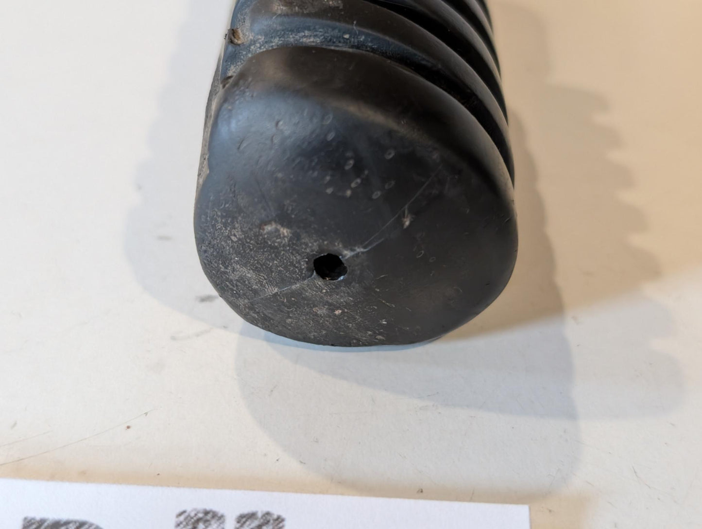 Yamaha XT600 43F Fussraste vorne links 214-27421-00 gebraucht