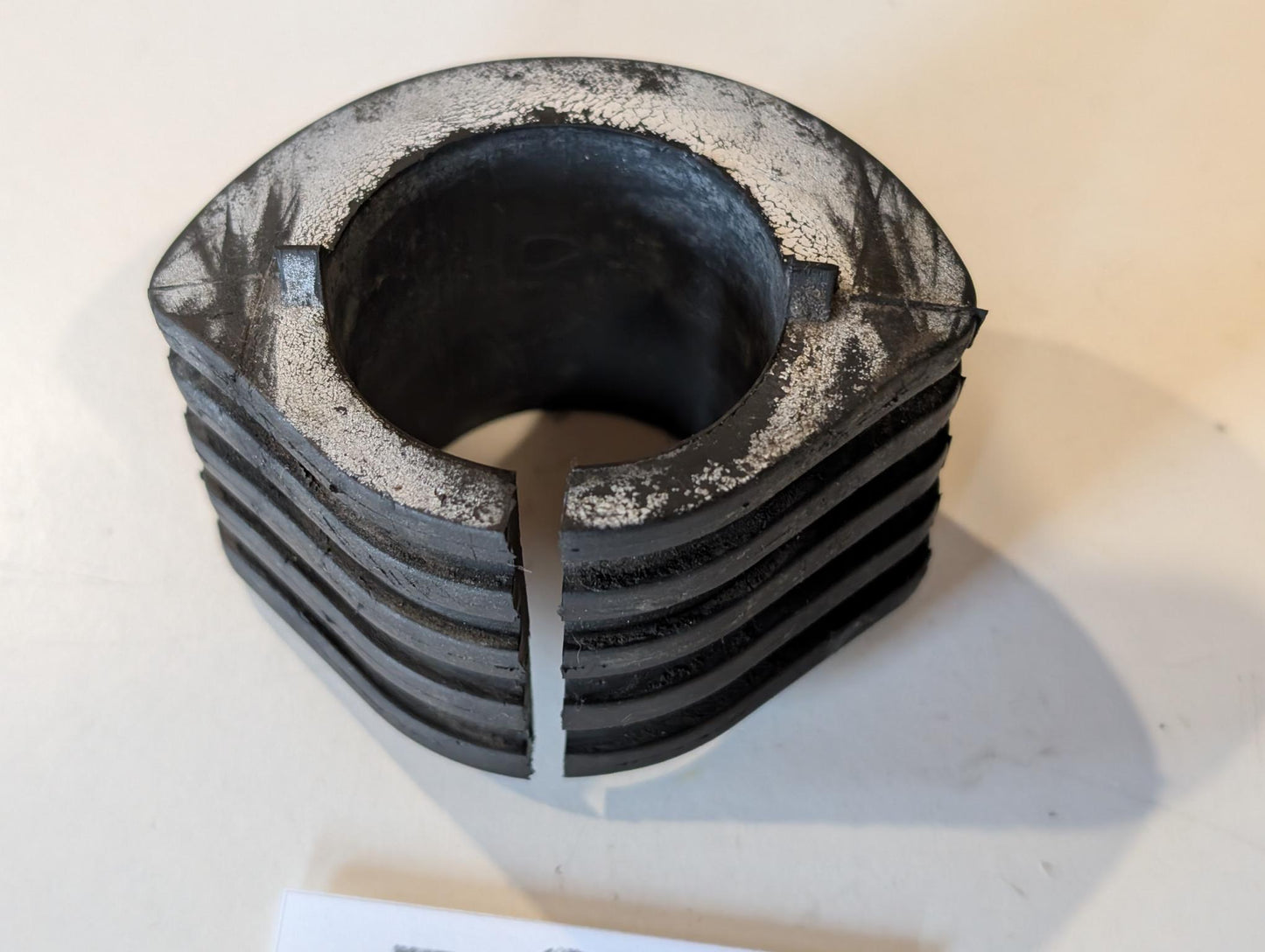 Yamaha XT600 2KF Tankauflagegummi 34L-24184-00 Vibrationsdämpfer Dämpfungslager gebraucht