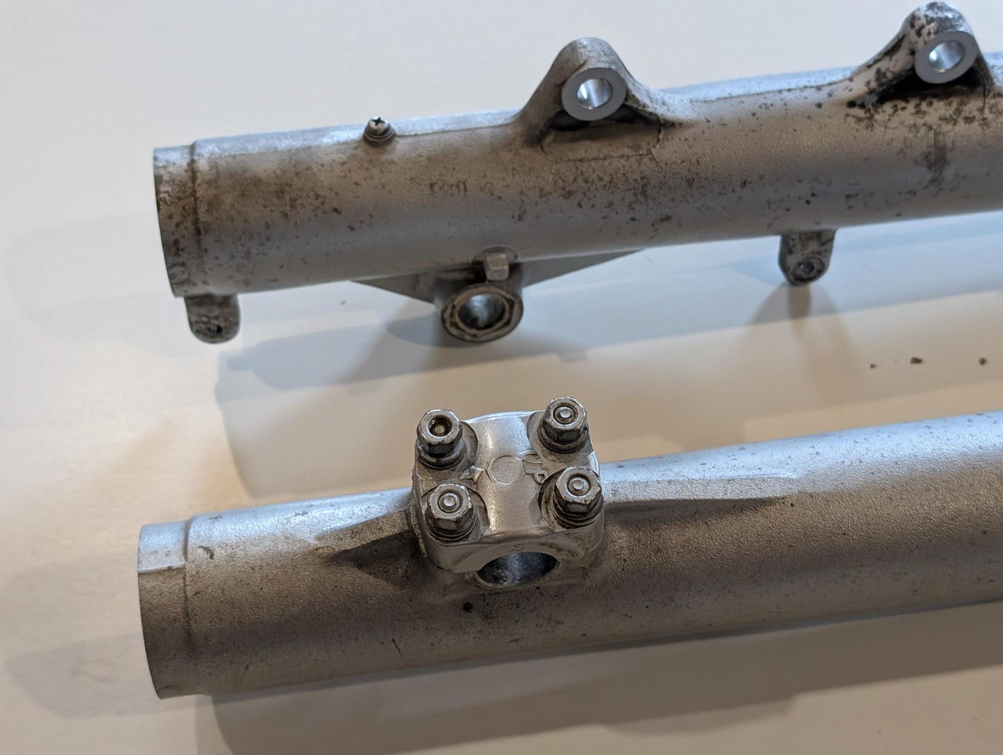 Yamaha XT600Z 3AJ Stoßdämpfer Gabelrohre Teleskopgabel Federbeine vorne gebraucht