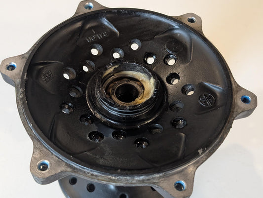 Yamaha XT600Z 3AJ Vorderradnabe 34L-25111-00 Radnabe vorne gebraucht