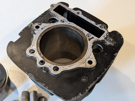 Yamaha XT600Z 3AJ Zylinder 3AJ-11310-00 mit Kolben Bolzen Schrauben gebraucht