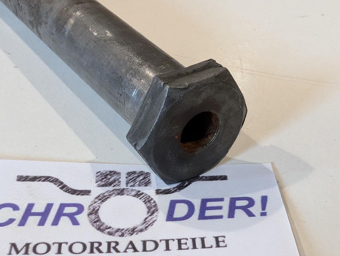 Yamaha XT600Z 1VJ 3AJ Achse Schwinge 1VJ-22141-00 Drehwelle Schwingenachse, gebraucht