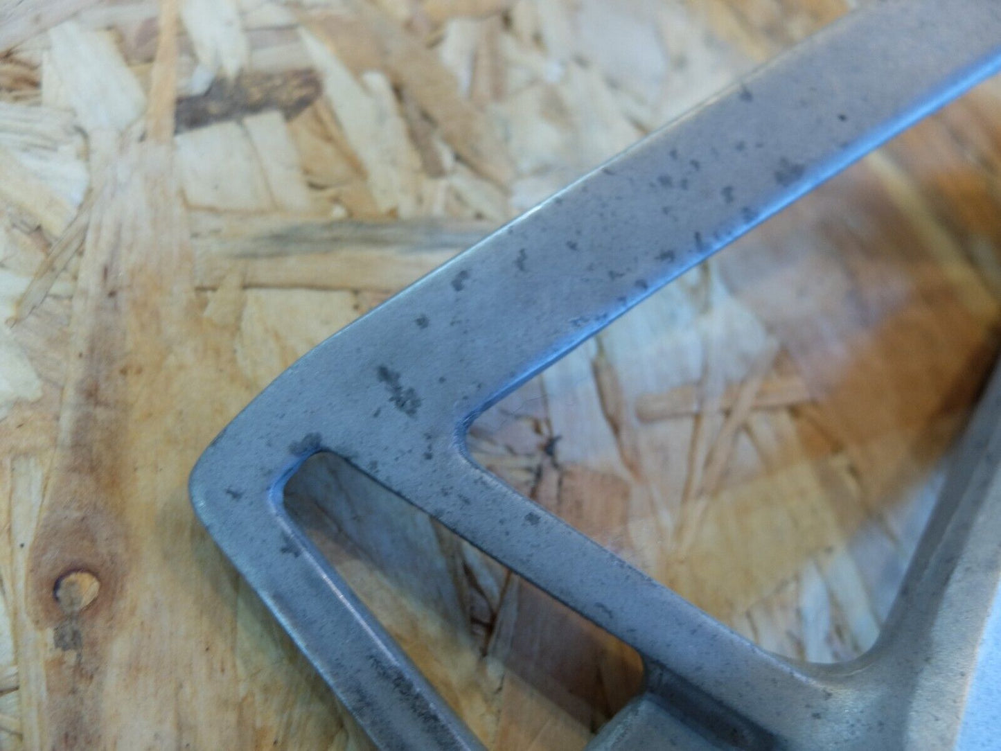 Yamaha XT600 2KF 2NF Fussrastenhalter Sozius hinten rechts Fussraste, gebraucht