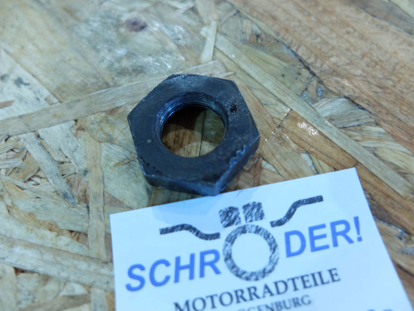 Yamaha XT600 2KF 2NF u.a. Mutter 90179-18552 für Kettenantrieb Ritzel gebraucht