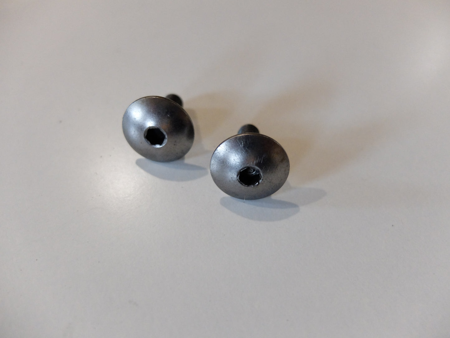 Yamaha GTS1000A 4BH untere Motorverkleidung links 4BH-28385-00