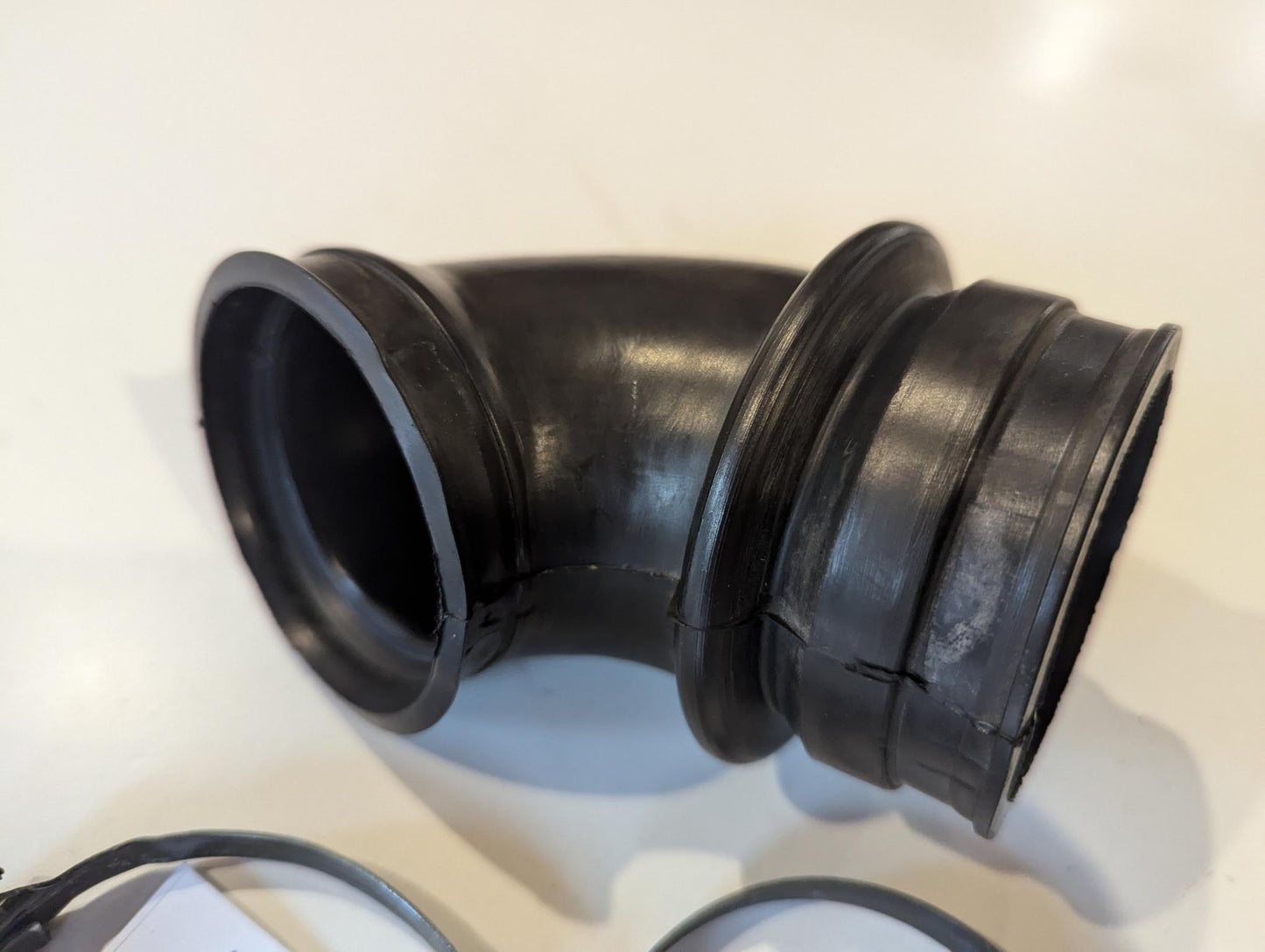 Yamaha XV750 5G5 Ansaugrohr Vergaser an Rahmen, gebraucht