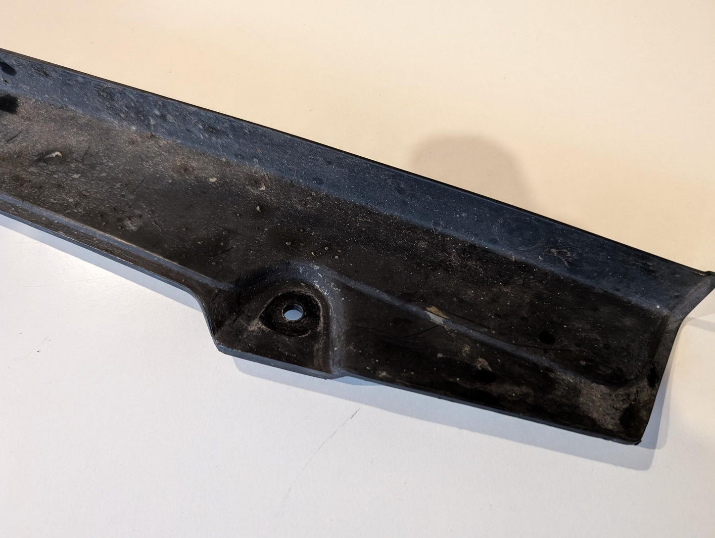 Yamaha TZR125 4FL Kettenschutz Kettenkasten 2RH-22311-01