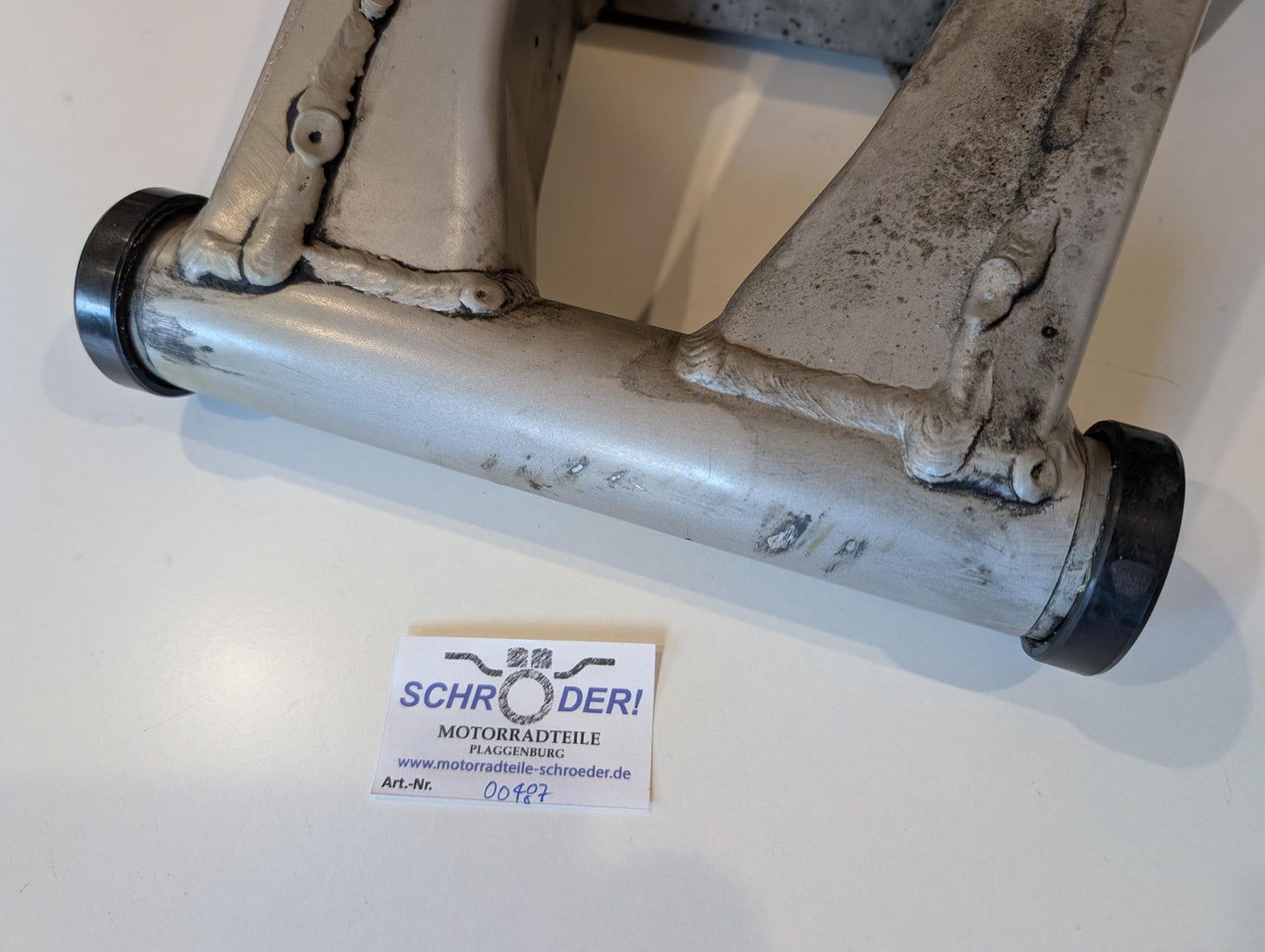 Yamaha GTS1000A 4BH Schwinge 4FE-22110-00 Buchse 4BH-22184-00