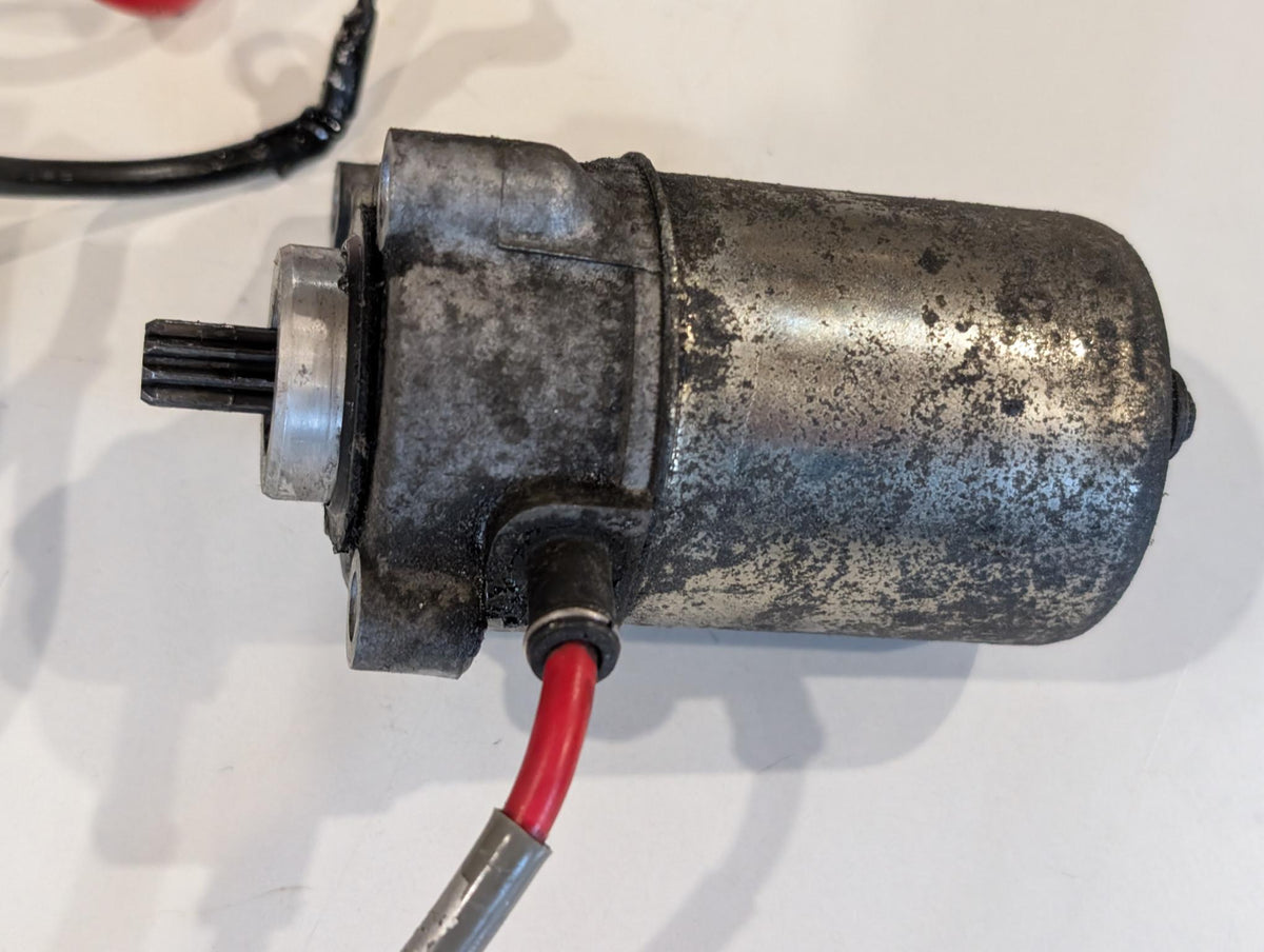 Yamaha TZR125 4FL Anlassermotor 4FL-81800-00 inkl. Anlasserrelais 4FL-81940-00