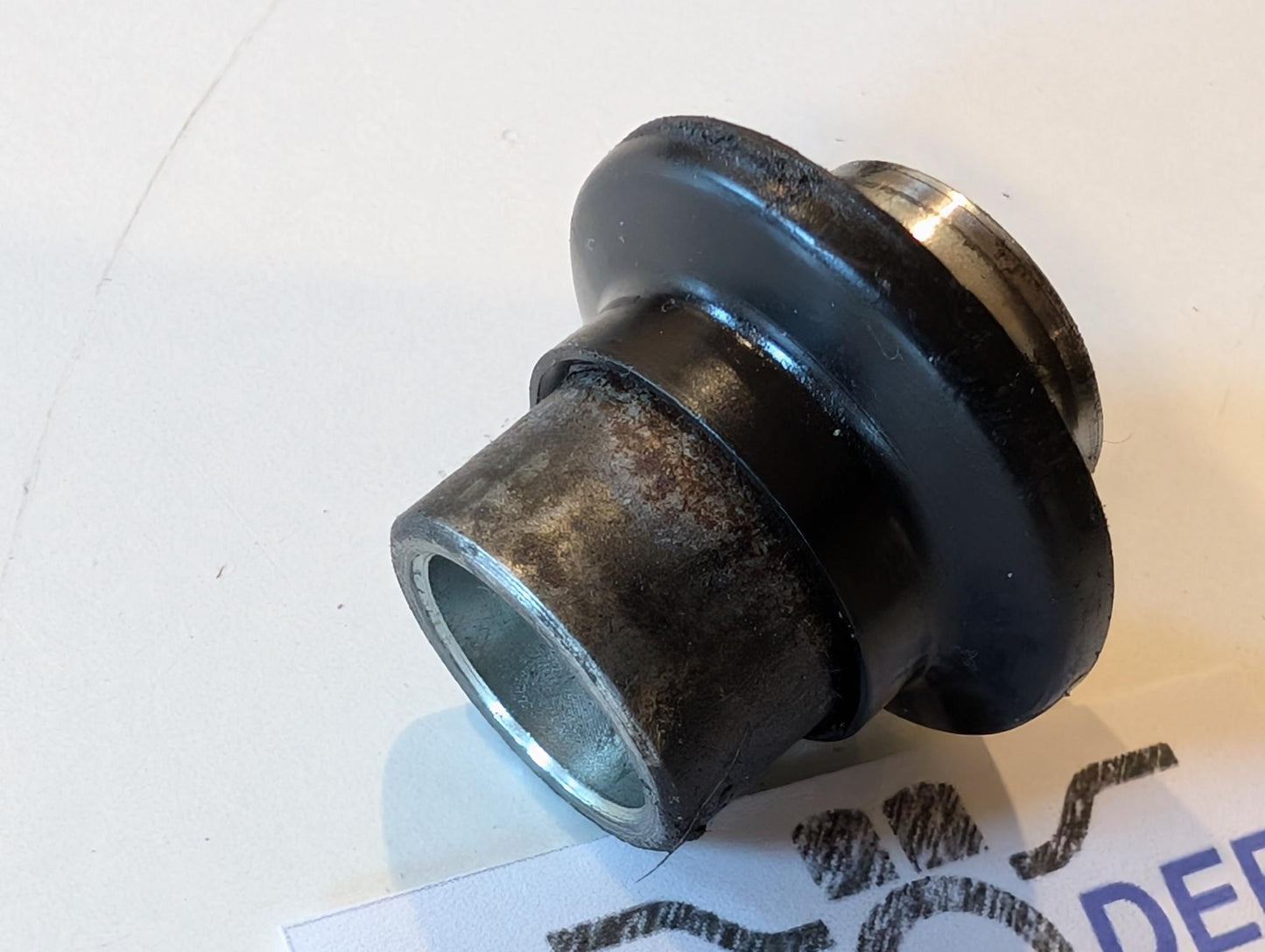 Yamaha XT600 2KF 2NF u.a. Distanzhülse 90387-152J3 Staubdeckel 322-25118-00