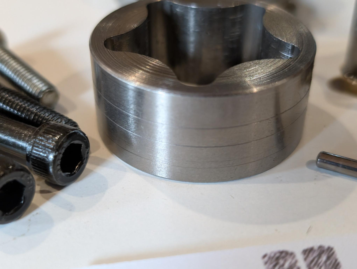 Yamaha XT600 2KF 2NF u.a. Ölpumpe inkl. Antriebszahnrad 1VJ-13300-01 gebraucht