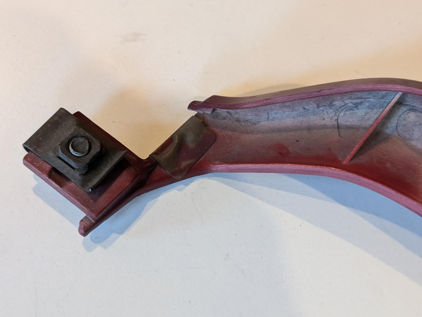 Yamaha GTS1000A 4BH untere Rücklichtverkleidung rot 4BH-2172X-00, gebraucht