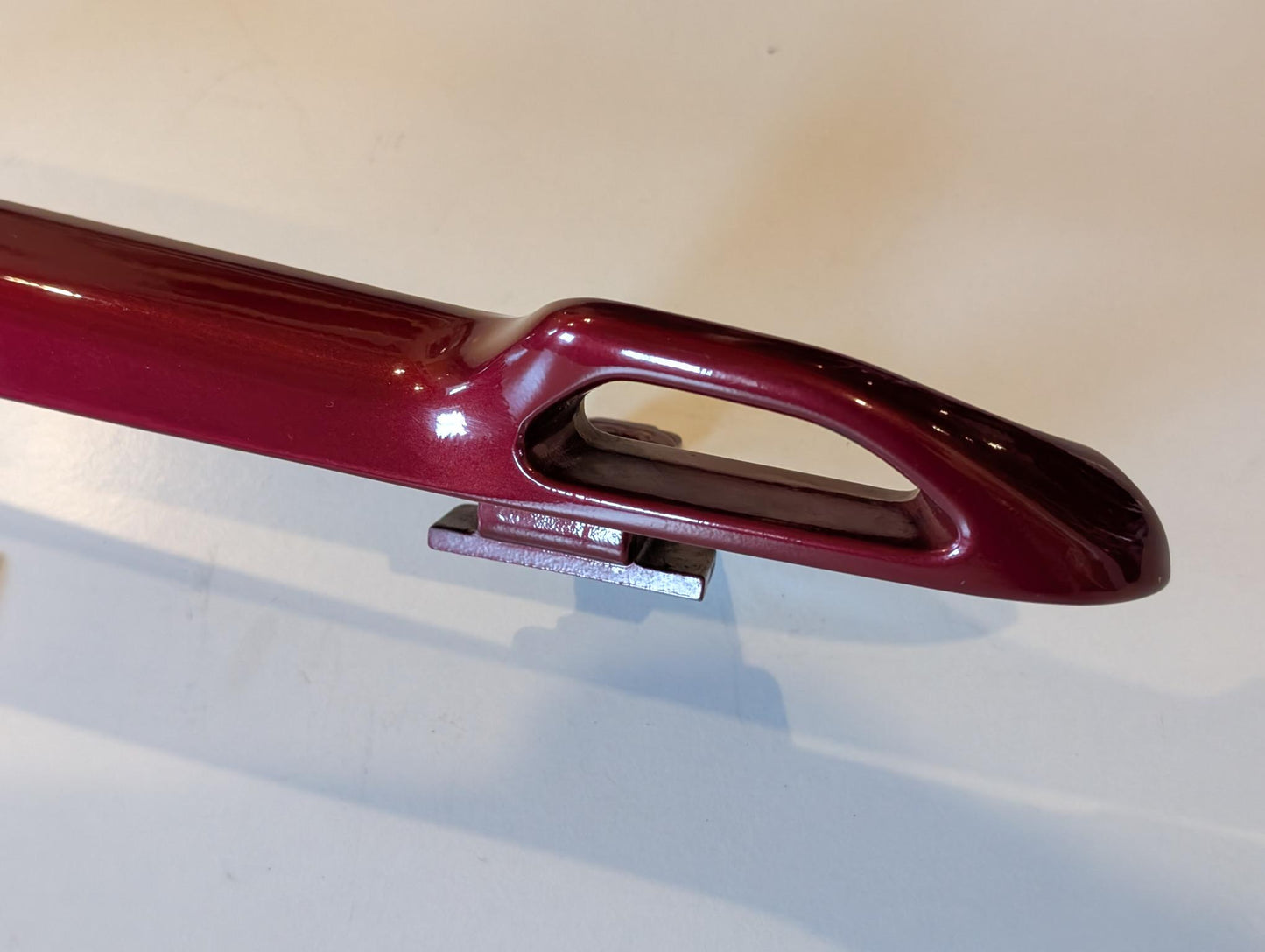 Yamaha GTS1000A 4BH Haltegriff Soziusgriff hinten rechts rot 4BH-21645-00, gebraucht