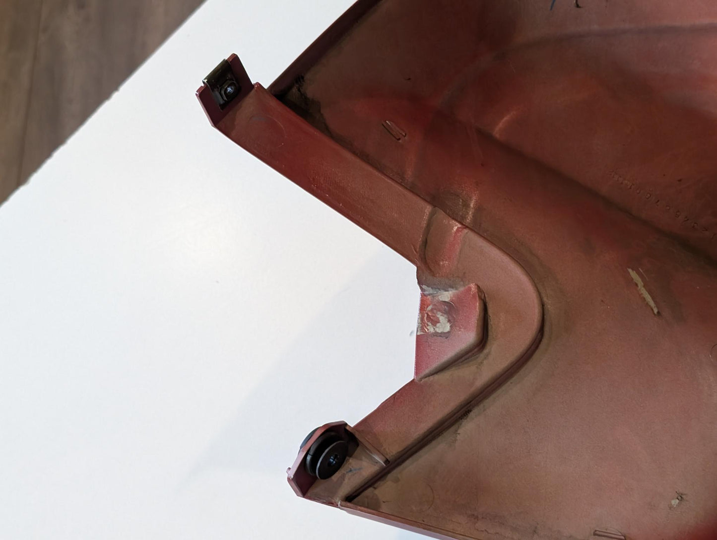 Yamaha GTS1000A 4BH Seitenverkleidung links rot 4BH-2835J-00, gebraucht
