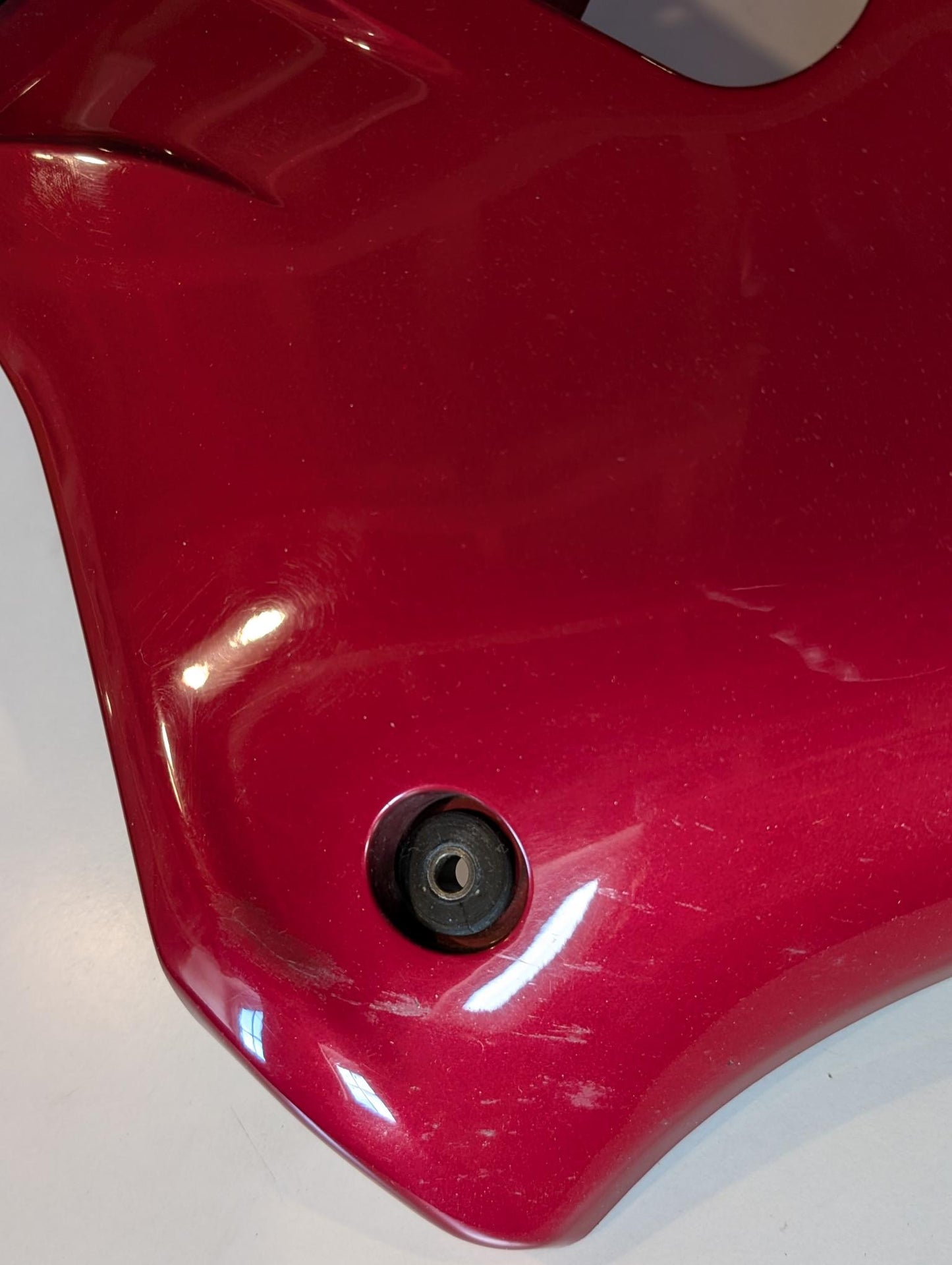 Yamaha GTS1000A 4BH Seitenverkleidung rechts rot 4BH-2835K-00, gebraucht