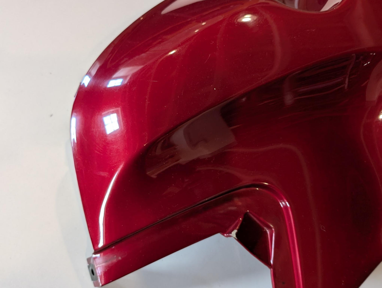 Yamaha GTS1000A 4BH Seitenverkleidung rechts rot 4BH-2835K-00, gebraucht