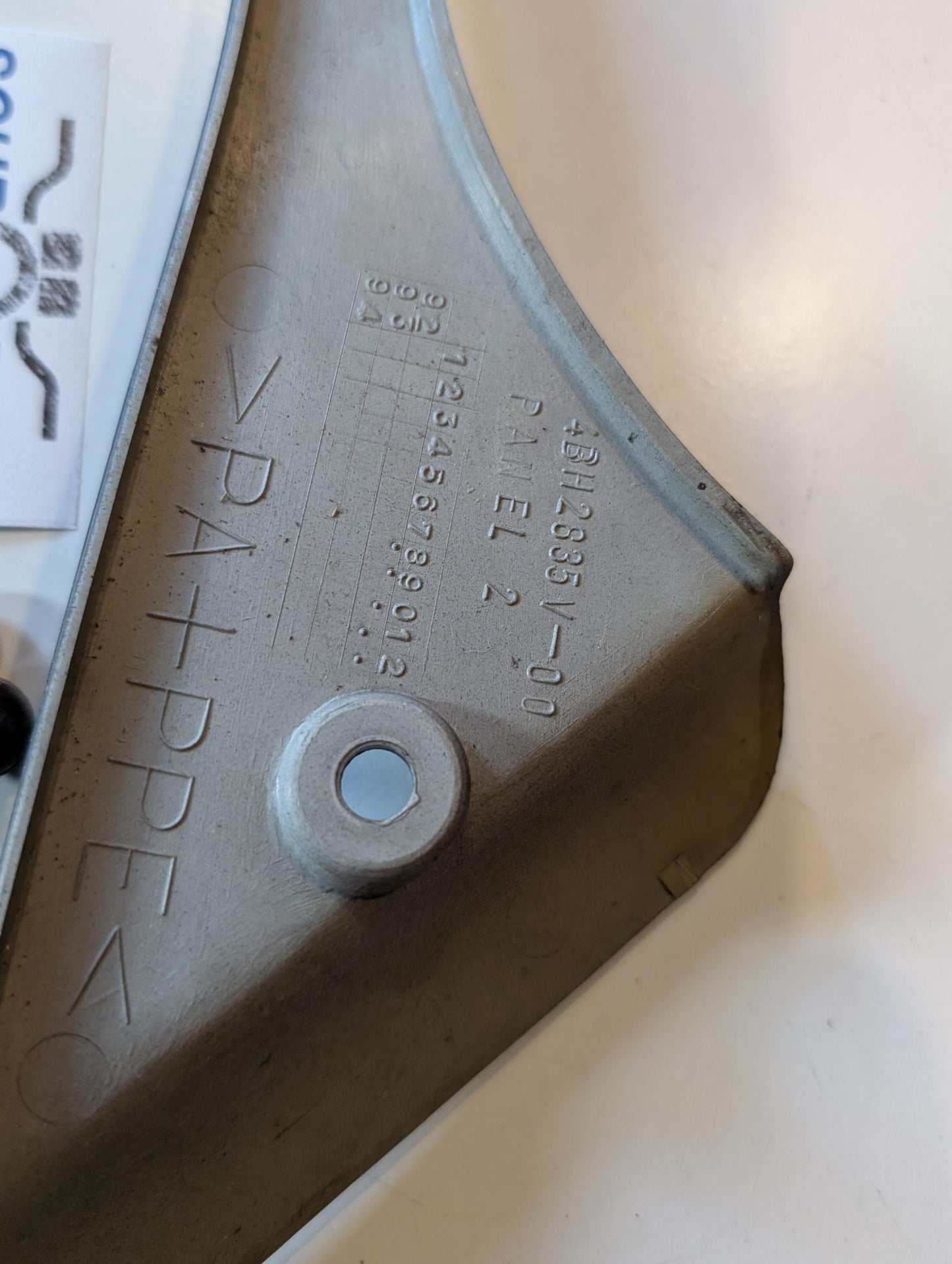 Yamaha GTS1000A 4BH Innenpaneel Seitenverkleidung 4BH-2835U-00, gebraucht