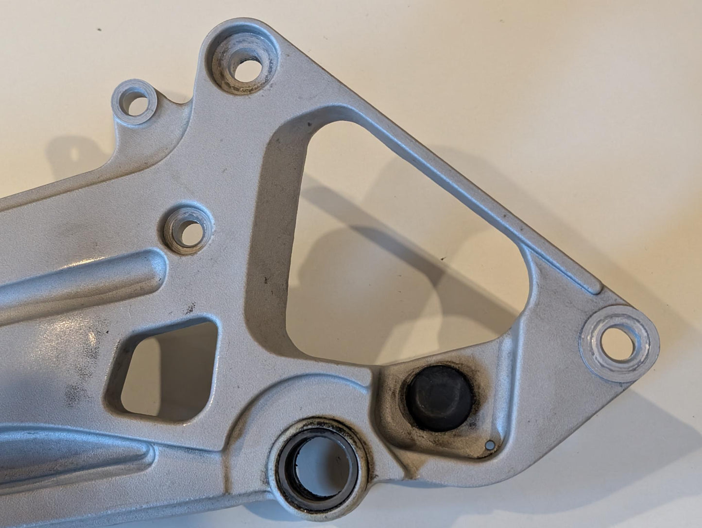 Yamaha GTS1000A 4BH Konsole Auspuff Fussraste Koffer rechts 4BH-27443-00 gebraucht