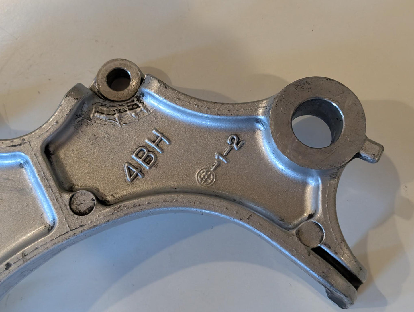 Yamaha GTS1000A 4BH Konsole Bremssattel hinten 4BH-25819-00 gebraucht
