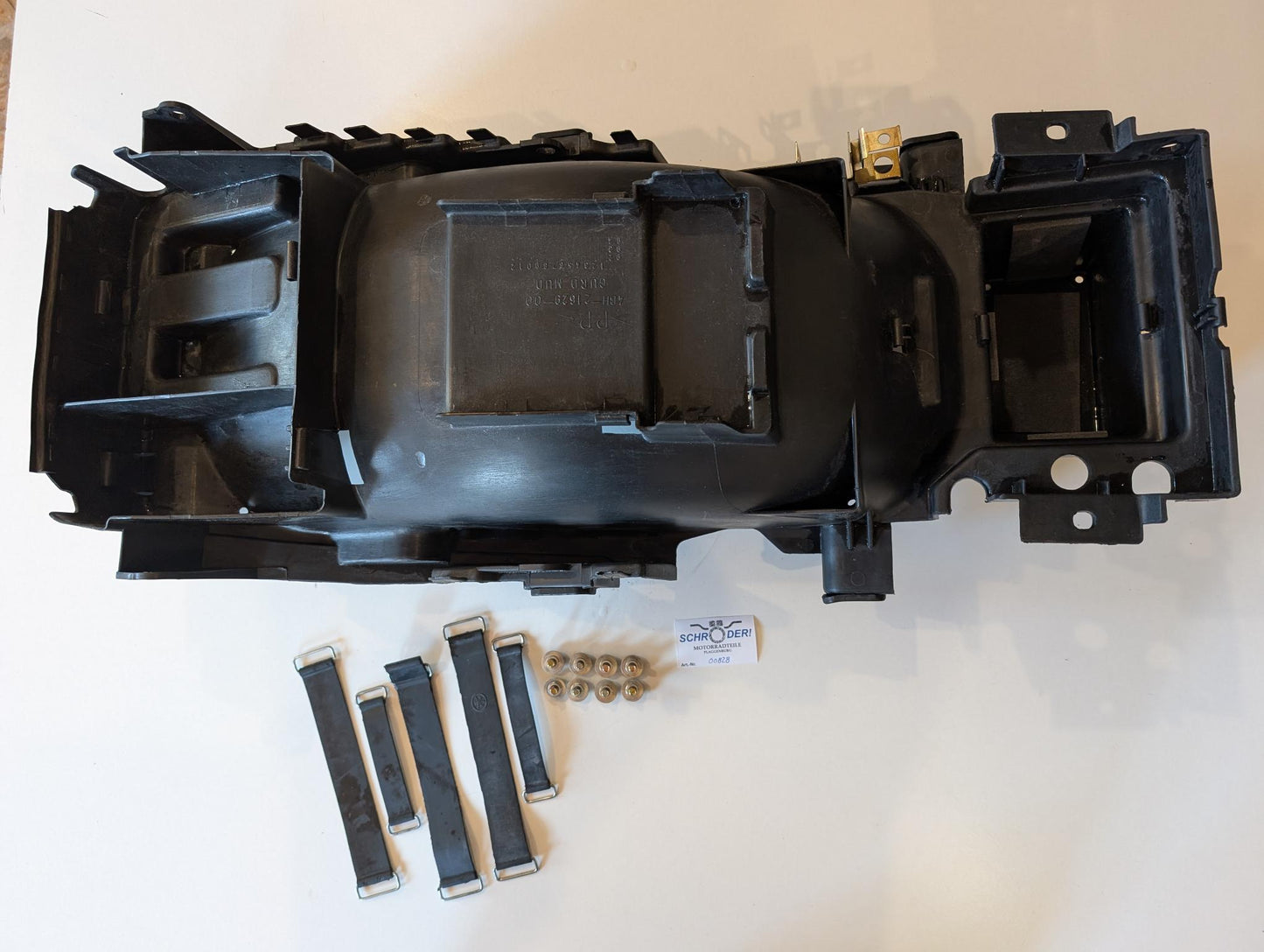 Yamaha GTS1000A 4BH untere Heckverkleidung Schlammschutz 4BH-21629-00 gebraucht