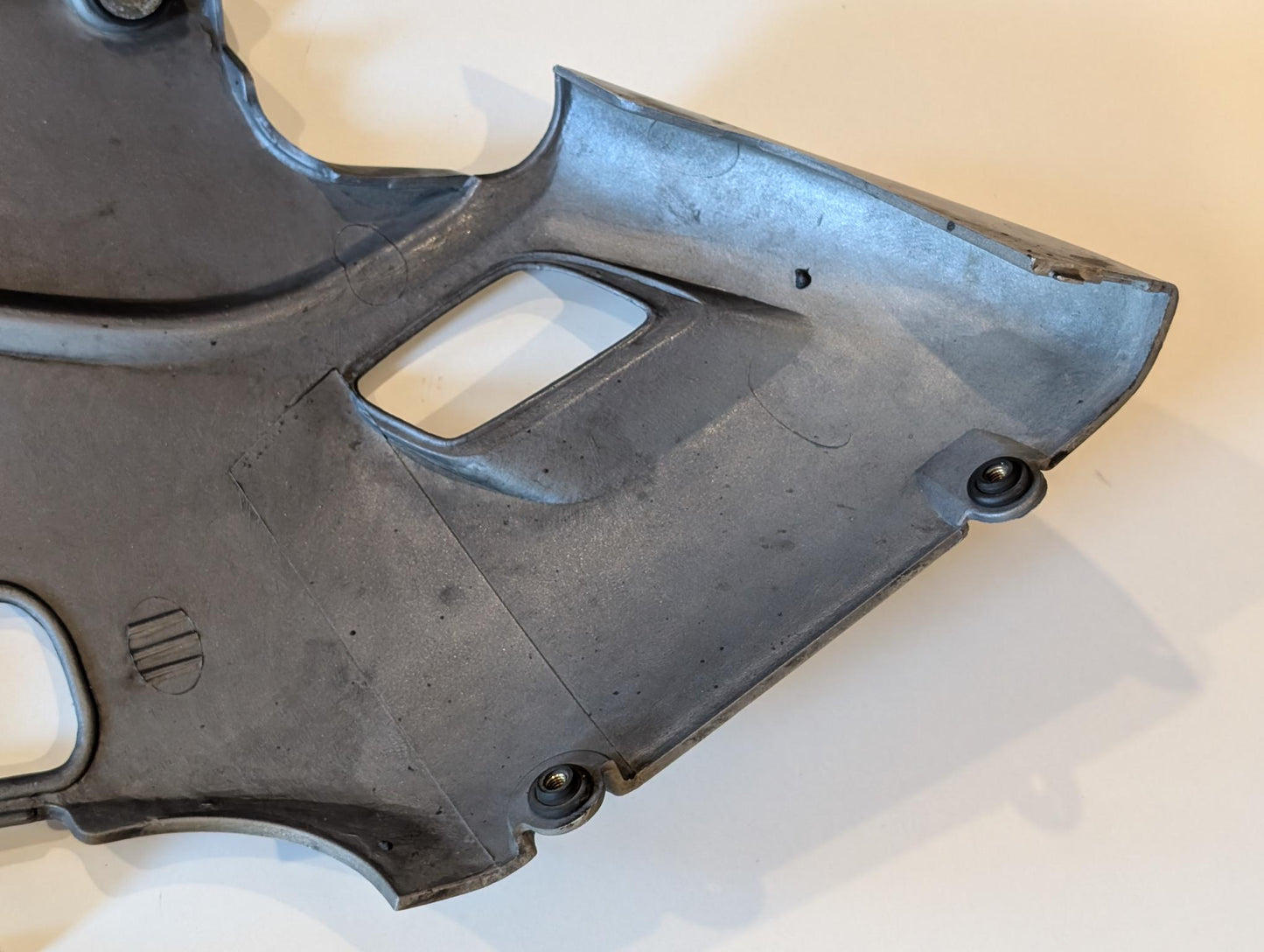 Yamaha GTS1000A 4BH untere Motorverkleidung links 4BH-28385-00 gebraucht