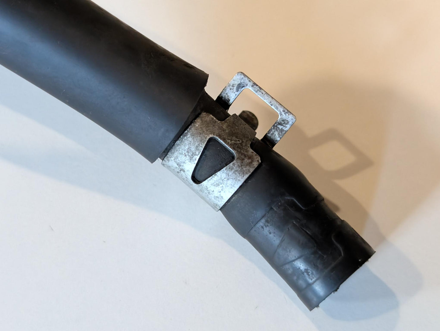 Yamaha GTS1000A 4BH Schlauch Kühler 4BH-12588-00 gebraucht