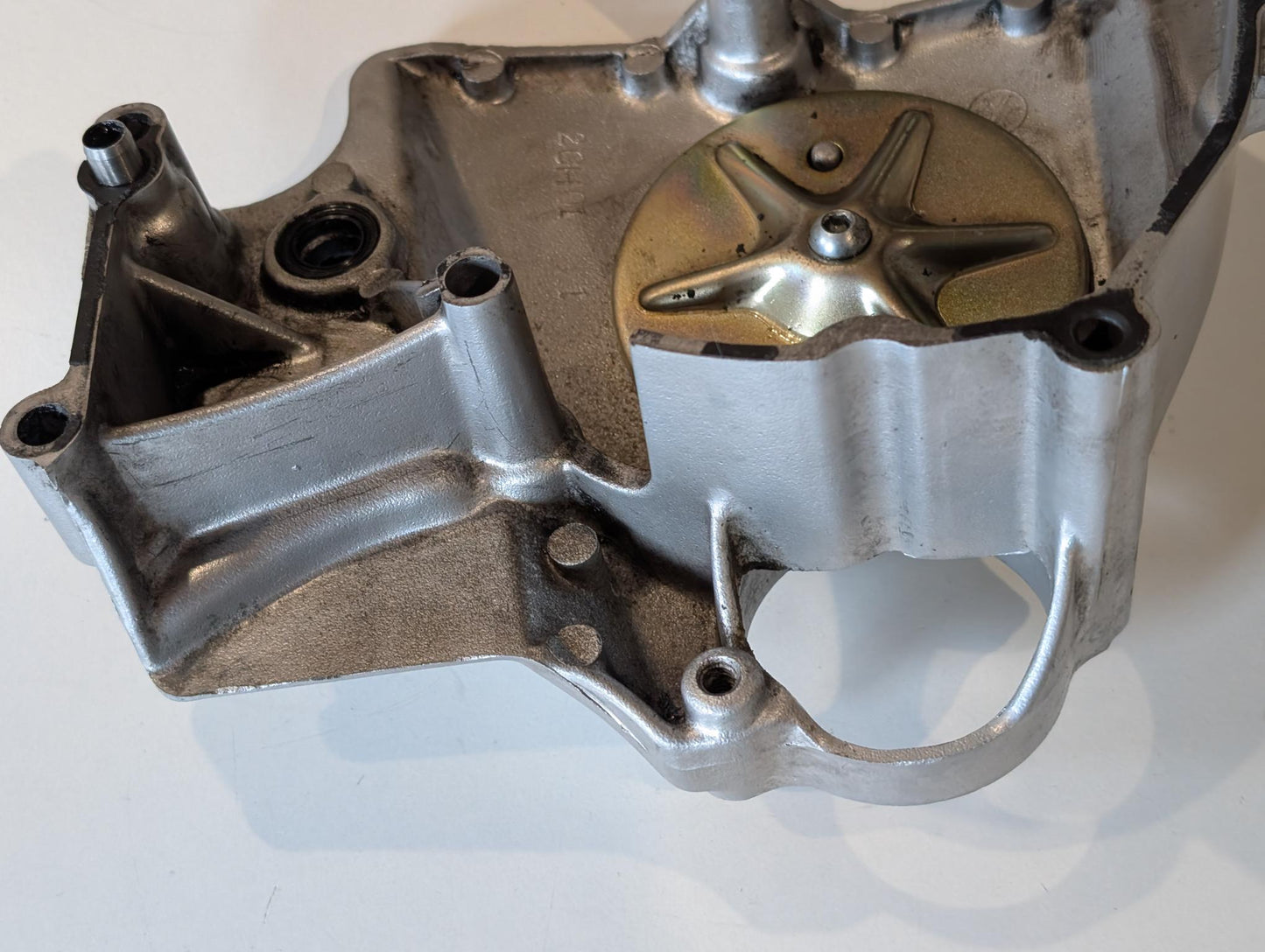 Yamaha GTS1000A 4BH Kettenritzel Abdeckung Motordeckel 3GM-15410-00 gebraucht