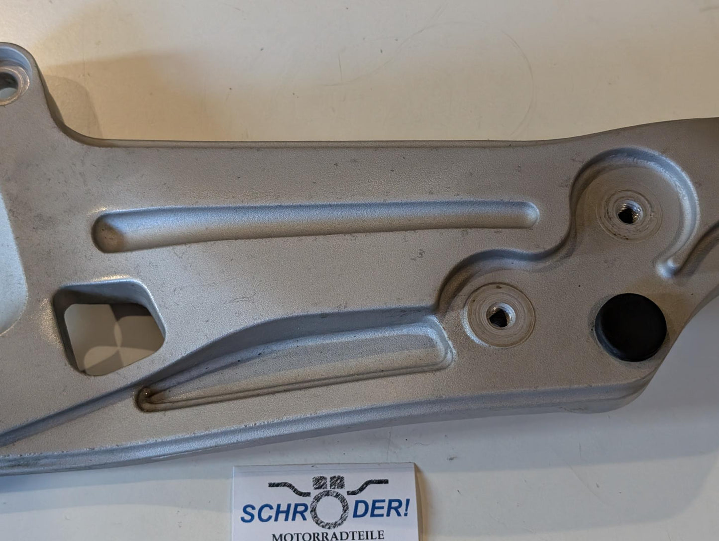 Yamaha GTS1000A 4BH Konsole Auspuff Fussraste Koffer links 4BH-27442-00 gebraucht
