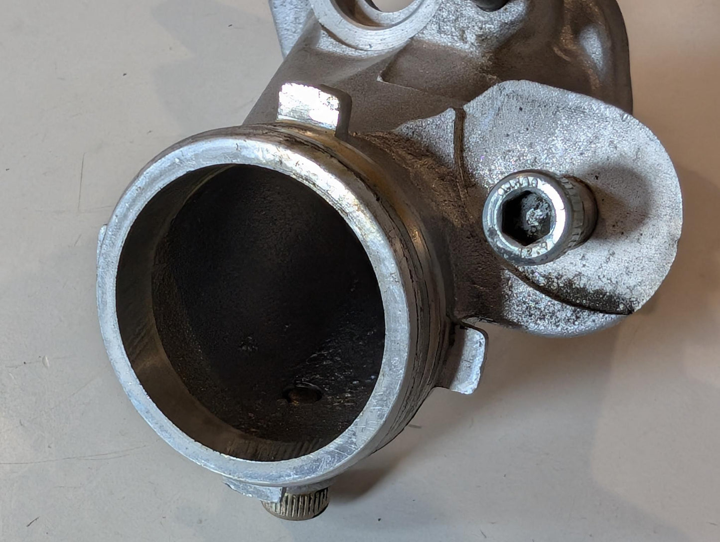 Yamaha GTS1000A 4BH Ansaugstutzen Nr. 1 4BH-13586-00 gebraucht