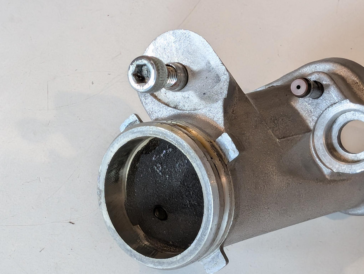Yamaha GTS1000A 4BH Ansaugstutzen Nr. 4 4BH-13598-00 gebraucht