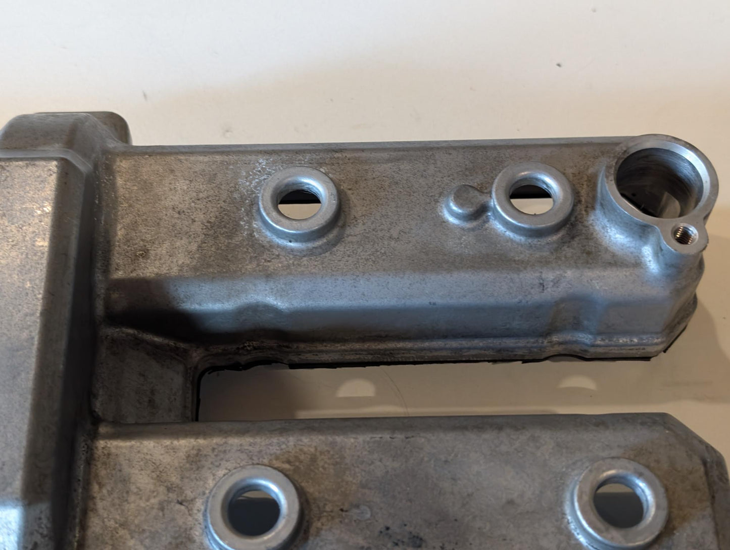 Yamaha GTS1000A 4BH Zylinderkopfdeckel 4BH-11191-00 gebraucht