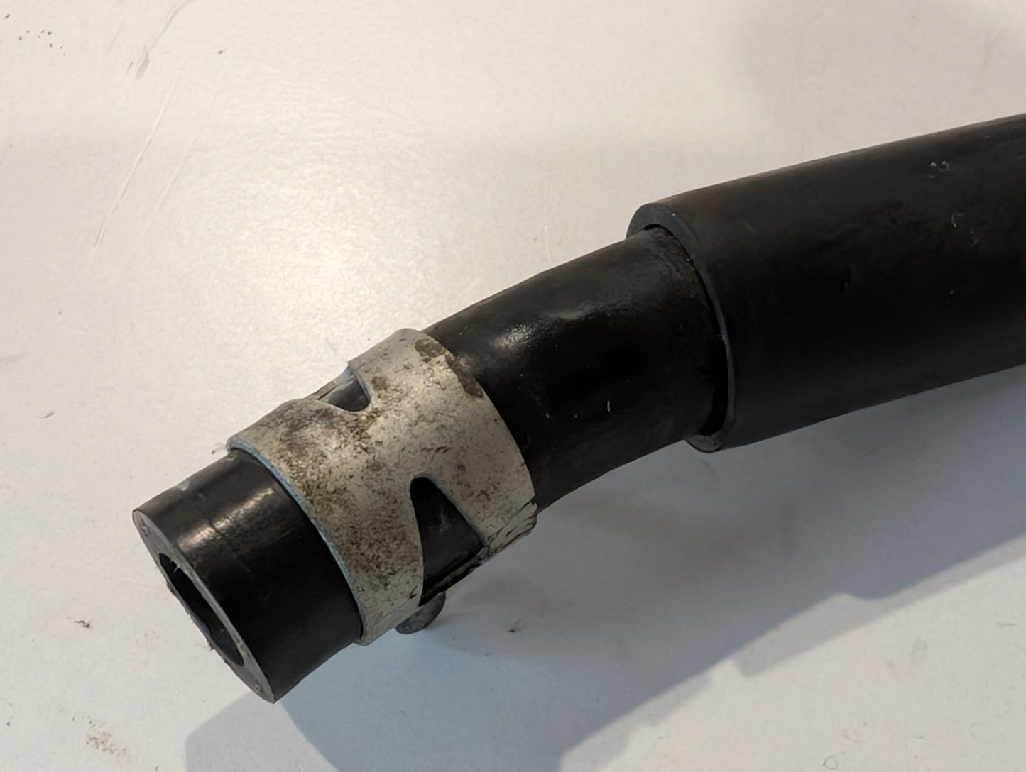 Yamaha GTS1000A 4BH Schlauch Kühler 4BH-12588-00 gebraucht