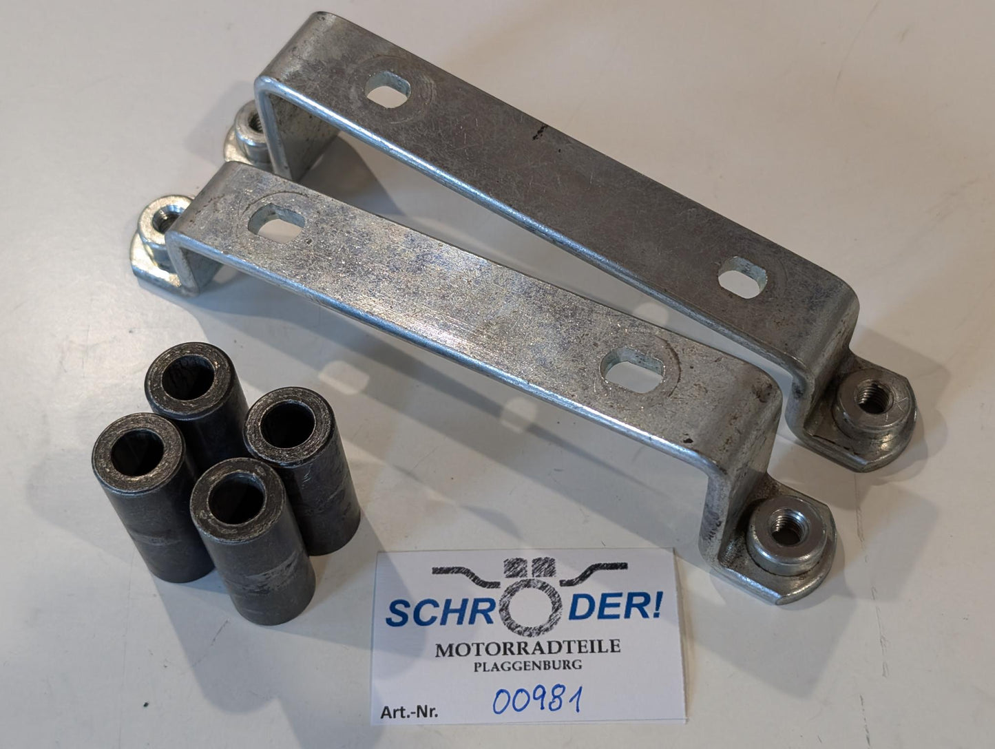 Yamaha GTS1000A 4BH Original Konsolen Haltewinkel für Kofferhalter inkl. Buchsen gebraucht