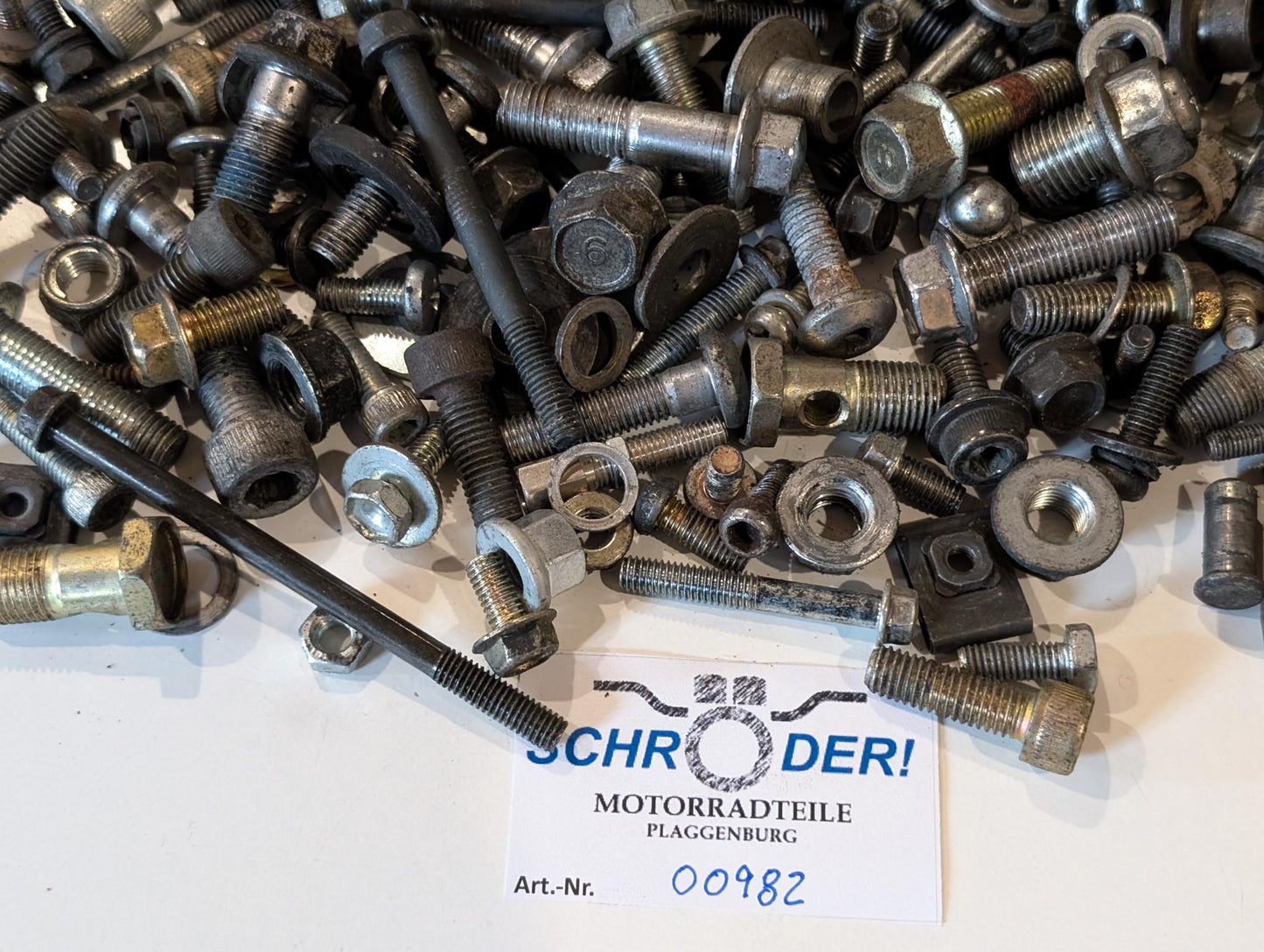 Yamaha GTS1000A 4BH Einzelabgabe Restteile Kleinteile Gummis Schrauben Halter Leitungen Schläuche gebraucht