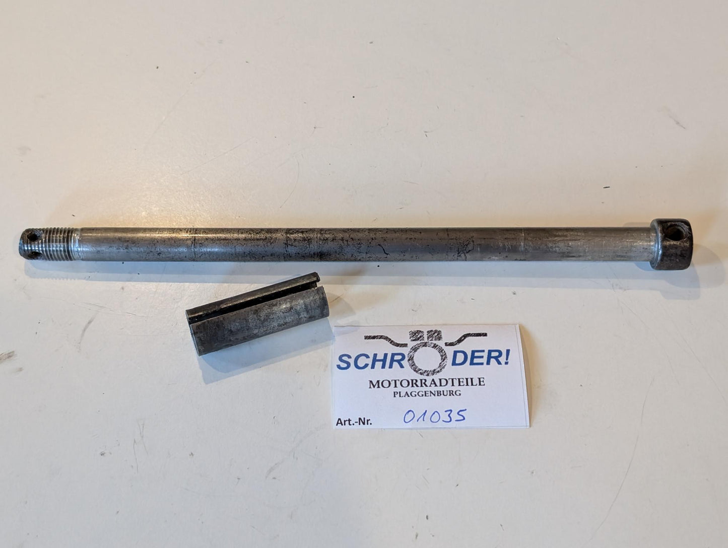 Yamaha DT175MX 2K4 Vorderradachse Vorderachse mit Hülse, gebraucht