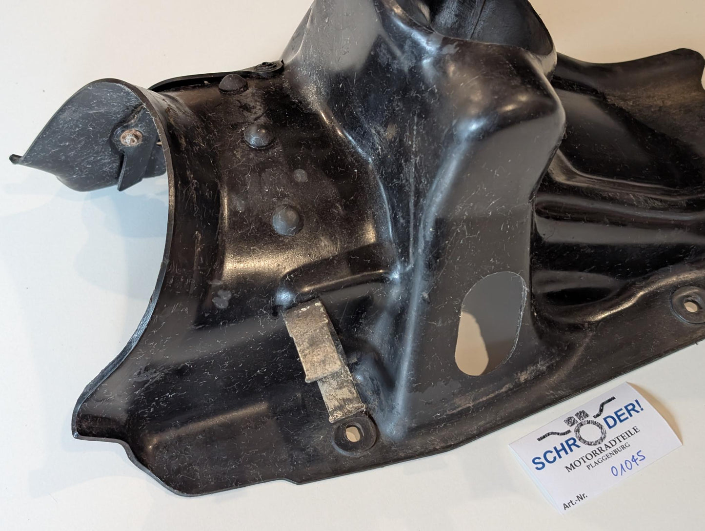 Yamaha DT175MX 2K4 Spritzschutz Schwinge Federbein Konsole, gebraucht