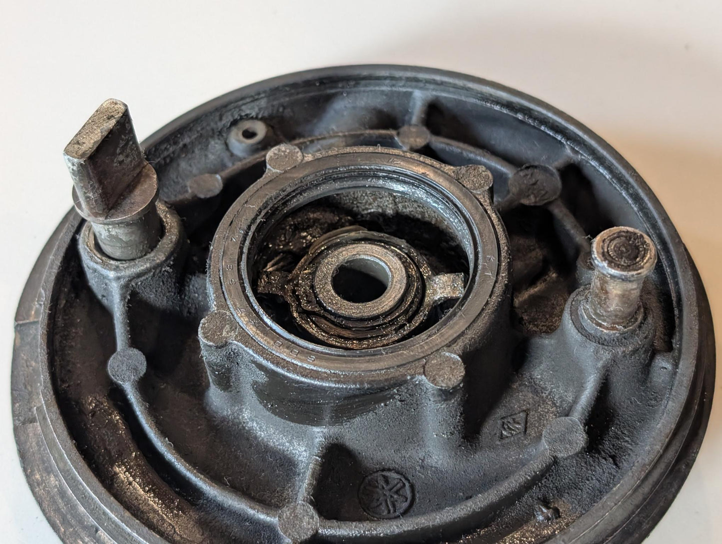 Yamaha DT175MX 2K4 Radnabendeckel Vorderradbremse Trommelbremse Bremsankerplatte, gebraucht