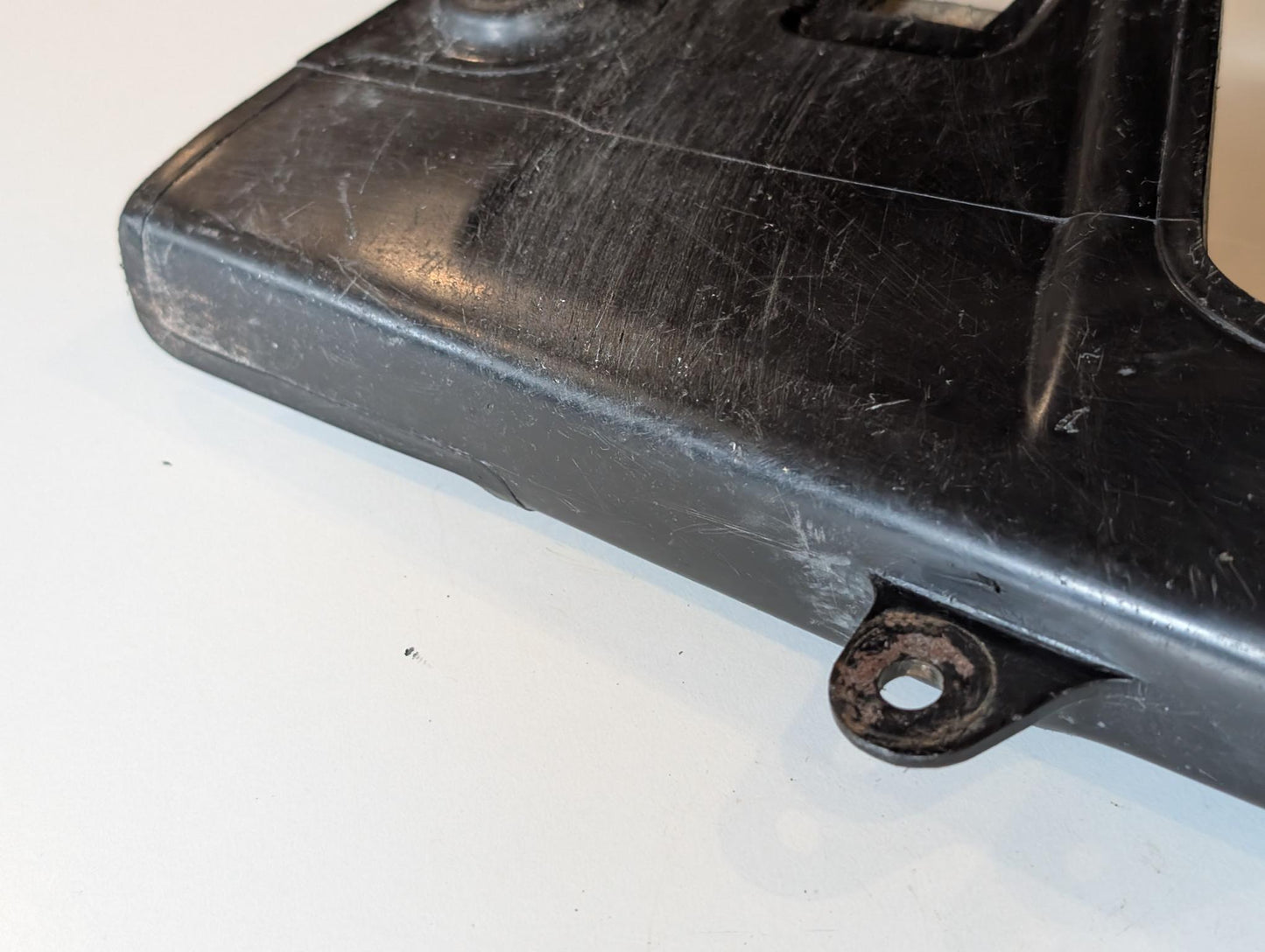 Yamaha DT175MX 2K4 Kettenschutz Kettenkasten Kettenführung, gebraucht