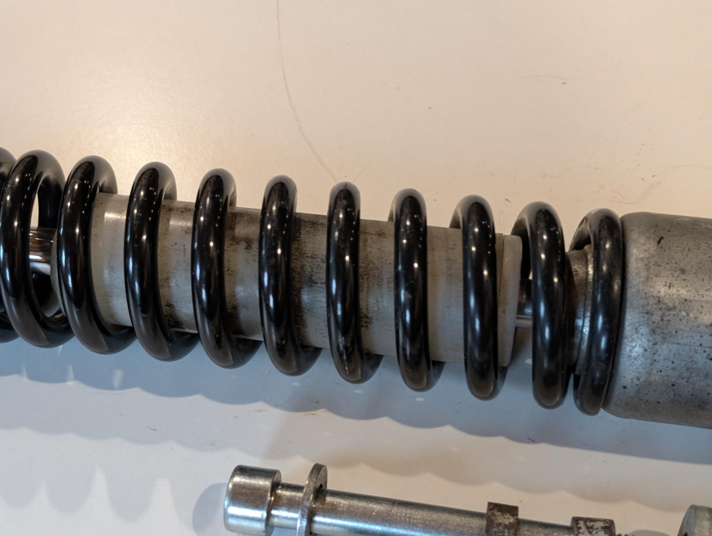 Yamaha DT175MX 2K4 Federbein Stoßdämpfer hinten Hinterrad Schwinge, gebraucht
