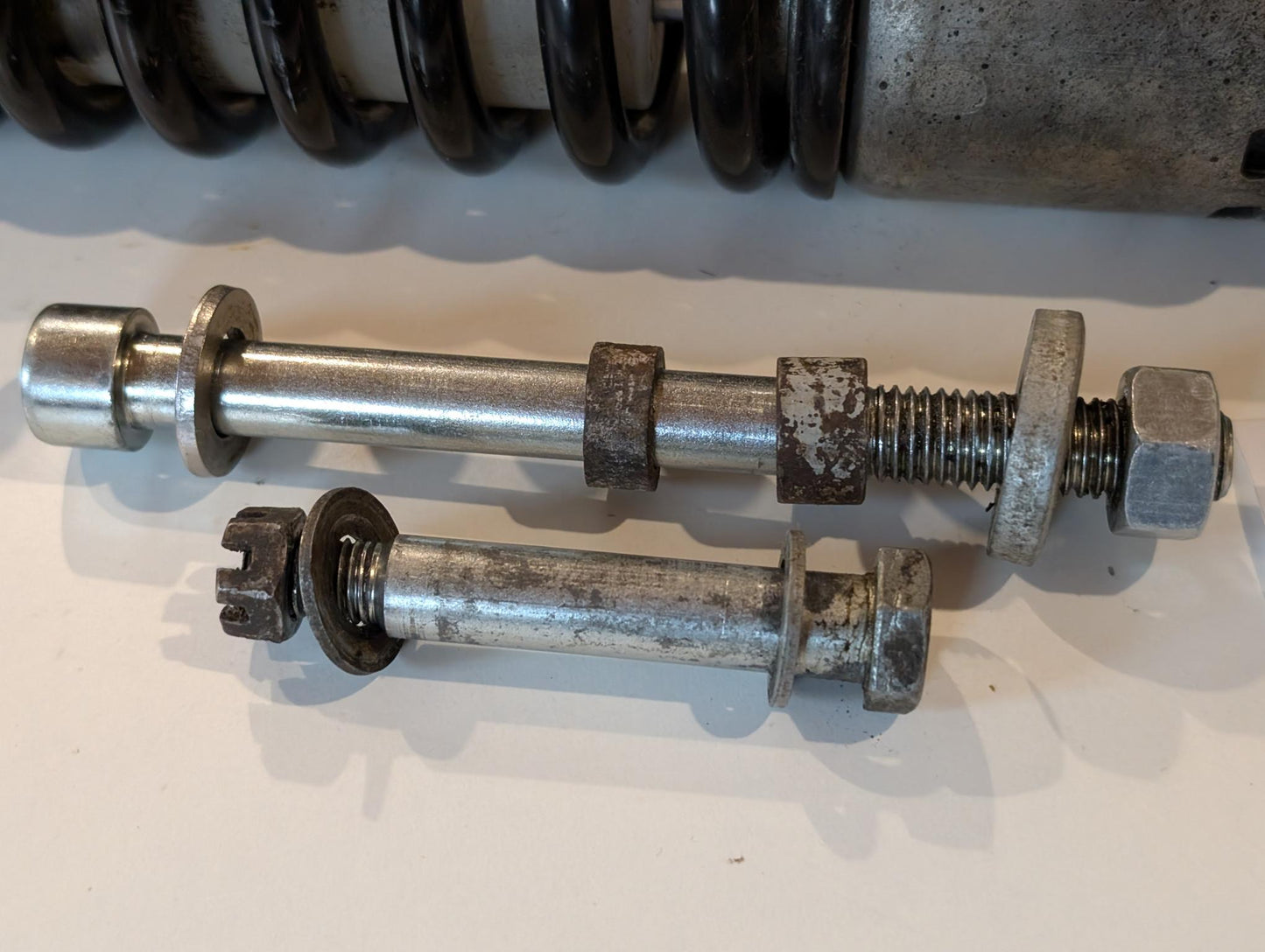 Yamaha DT175MX 2K4 Federbein Stoßdämpfer hinten Hinterrad Schwinge, gebraucht