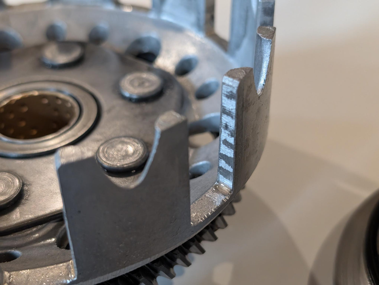 Yamaha DT175MX 2K4 Kupplungskorb Primärantrieb Druckplatte Kupplung, gebraucht